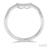 1/6 Ctw Curved Round Cut Diamond Wedding Band in 14K White Gold