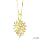 1/5 Ctw Round Cut Diamond Pirouette Heart Fluted Fashion Pendant With Chain in 10K Yellow Gold