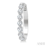 2.00CTRDDM SINGL PRONG HOOP ER WG 14K-G*