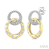 1/2 Ctw Round Cut Diamond Interlocked Mosaic Circle Fashion Earrings in 14K Yellow and White Gold