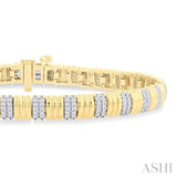 3/4 Ctw Ribbed Round Cut Diamond Pirouette Fashion Bracelet in 14K Yellow Gold