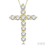 3/4 Ctw Round Cut Diamond Cross Pendant in 14K Yellow Gold with Chain