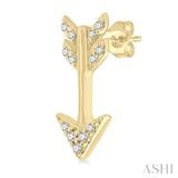 1/10 Ctw Petite Arrow Round Cut Diamond Fashion Stud Earrings in 10K Yellow Gold
