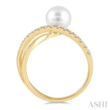 Pearl & Diamond Fashion Ring